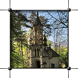 Calvaire de Bétharram · 8e Station · "Le portement de la croix" · © stockli